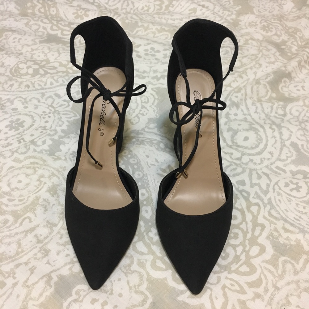 Black Chunky Heels